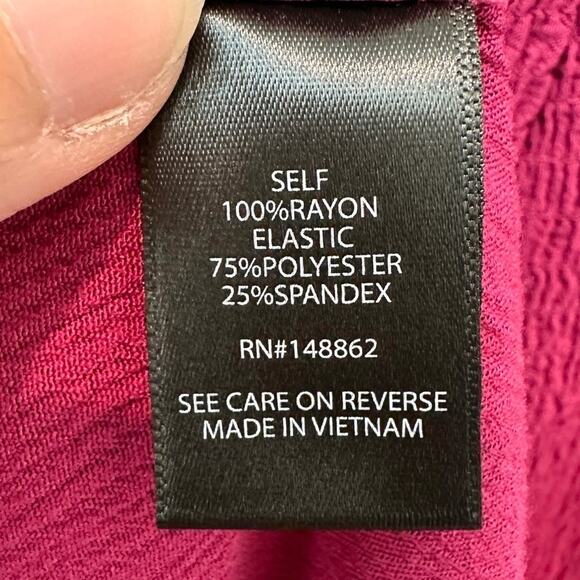 TORRID | Magenta Pink Babydoll Smocked Crinkle Blouse Long Sleeve | Large - Picture 8 of 9